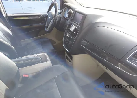 2015 Chrysler Town & Country Touring из США, поврежденный, VIN 2C4RC1BG6FR662534